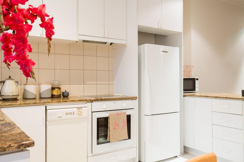 1 Exhibition Apartment Hotel เมลเบิร์น ภายนอก รูปภาพ
